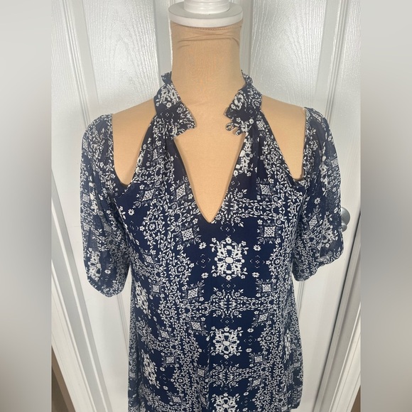 Living Doll Navy and White Patterned Tunic Dress Small - Picture 5 of 11